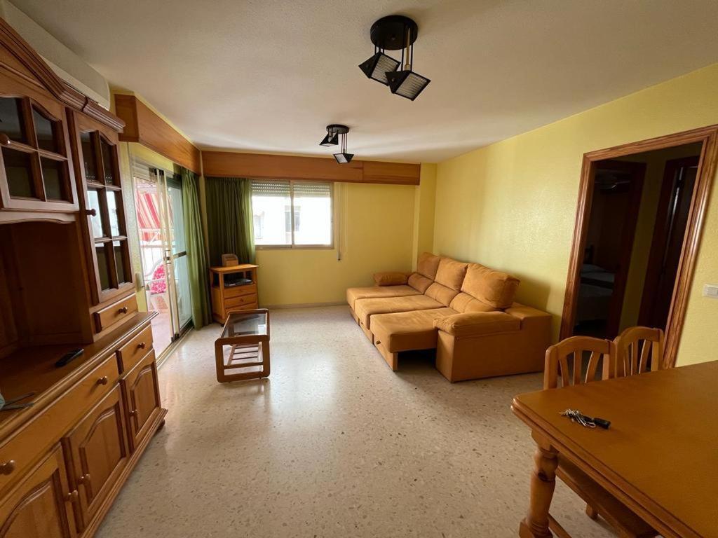 Jardin 5 Playa De Gandia - No Fiestas - Con Wifi Appartement Buitenkant foto
