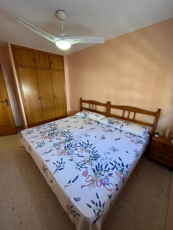 Jardin 5 Playa De Gandia - No Fiestas - Con Wifi Appartement Buitenkant foto