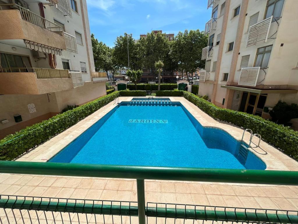 Jardin 5 Playa De Gandia - No Fiestas - Con Wifi Appartement Buitenkant foto